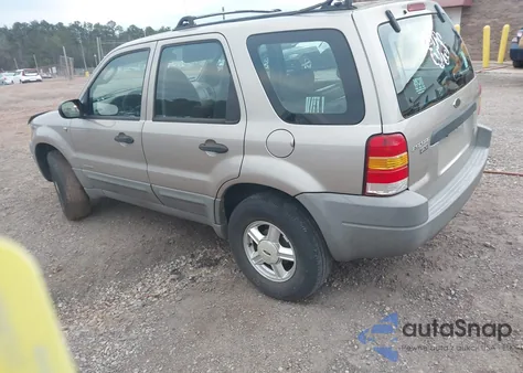 2001 Ford Escape Xls z USA, uszkodzony, nr VIN 1FMYU01141KA46852